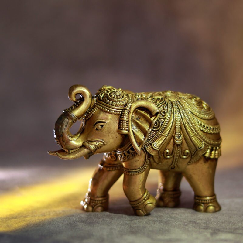 Royal Brass Elephant | Symbol of Strength & Prosperity – 3L x 4.5H cm