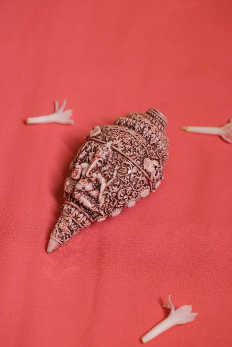 Sacred Shankh Idol | Intricately Carved Traditional Finish | L12 × W6 × H5 cm