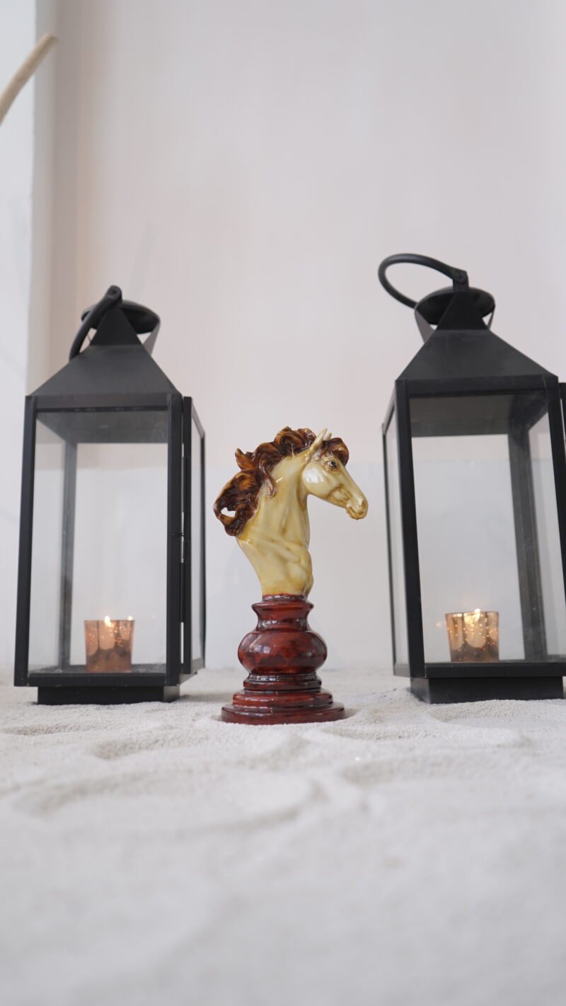 Majestic Horse Head Idol | Glossy Amber-Gold Royal Finish | H14 × W5 × D8 cm